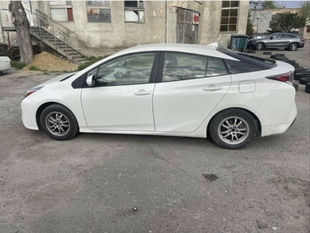 Білий Тойота Пріус, об'ємом двигуна 1.8 л та пробігом 34 тис. км за 15500 $, фото 1 на Automoto.ua