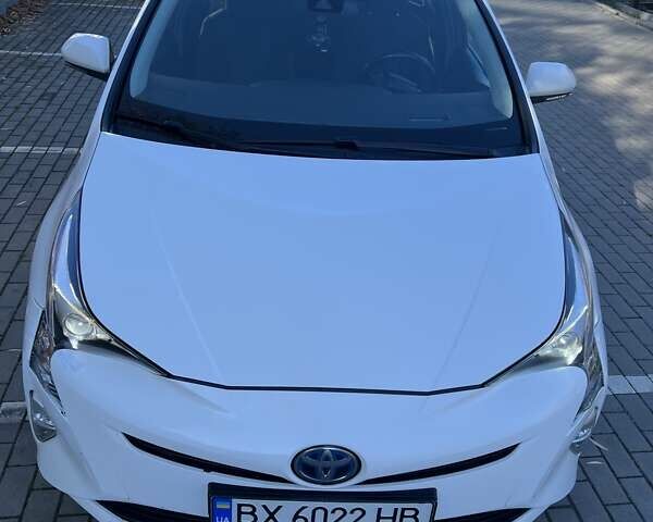 Белый Тойота Приус, объемом двигателя 1.8 л и пробегом 240 тыс. км за 17700 $, фото 22 на Automoto.ua