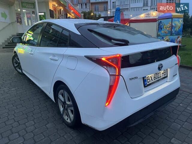 Белый Тойота Приус, объемом двигателя 1.8 л и пробегом 240 тыс. км за 17700 $, фото 36 на Automoto.ua