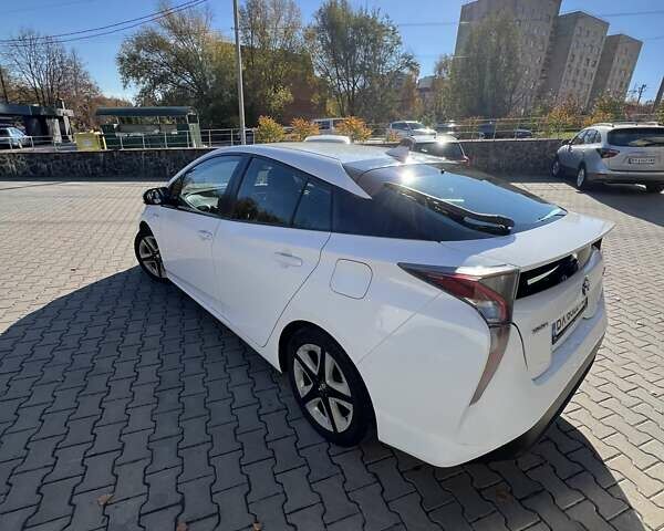Белый Тойота Приус, объемом двигателя 1.8 л и пробегом 240 тыс. км за 17700 $, фото 6 на Automoto.ua