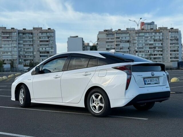 Білий Тойота Пріус, об'ємом двигуна 1.8 л та пробігом 87 тис. км за 15800 $, фото 9 на Automoto.ua
