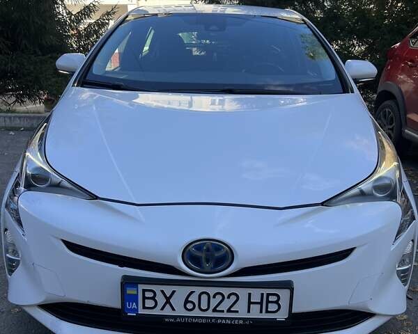 Белый Тойота Приус, объемом двигателя 1.8 л и пробегом 240 тыс. км за 17700 $, фото 33 на Automoto.ua