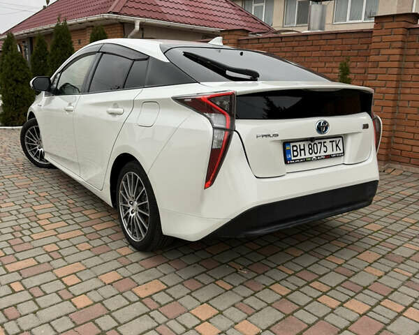 Белый Тойота Приус, объемом двигателя 1.8 л и пробегом 134 тыс. км за 14800 $, фото 5 на Automoto.ua