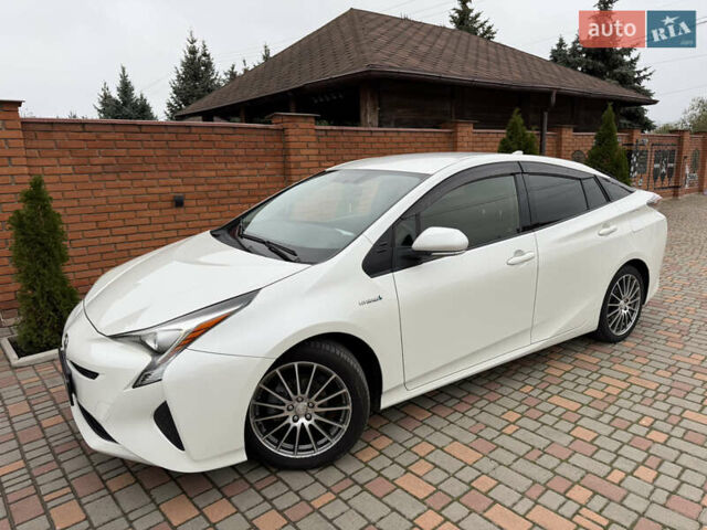 Белый Тойота Приус, объемом двигателя 1.8 л и пробегом 134 тыс. км за 14800 $, фото 22 на Automoto.ua