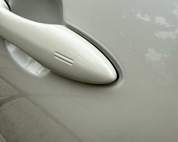 Белый Тойота Приус, объемом двигателя 1.8 л и пробегом 135 тыс. км за 14800 $, фото 14 на Automoto.ua