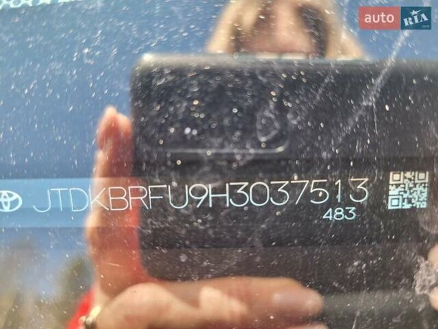 Белый Тойота Приус, объемом двигателя 1.8 л и пробегом 115 тыс. км за 14000 $, фото 3 на Automoto.ua