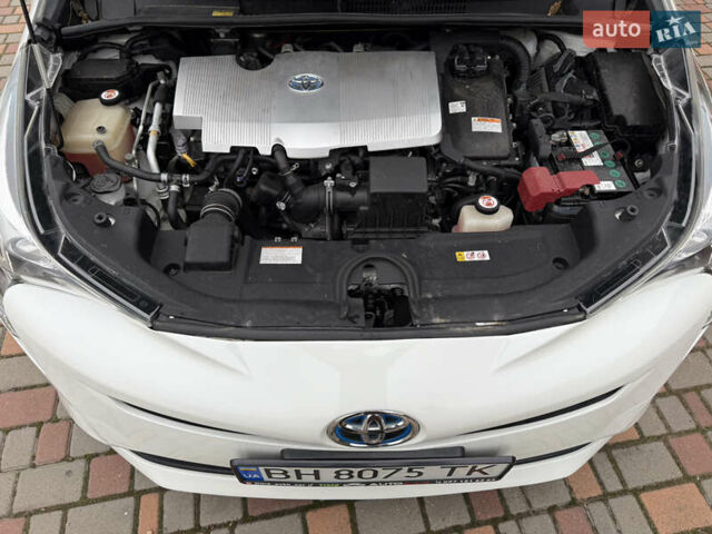 Белый Тойота Приус, объемом двигателя 1.8 л и пробегом 134 тыс. км за 14800 $, фото 70 на Automoto.ua