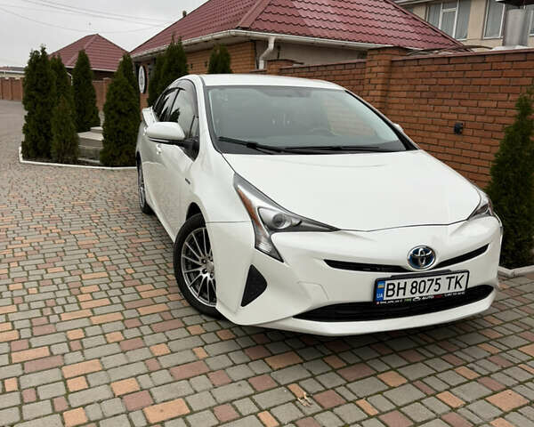 Белый Тойота Приус, объемом двигателя 1.8 л и пробегом 134 тыс. км за 14800 $, фото 25 на Automoto.ua