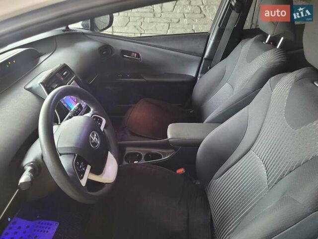 Белый Тойота Приус, объемом двигателя 1.8 л и пробегом 115 тыс. км за 14000 $, фото 16 на Automoto.ua