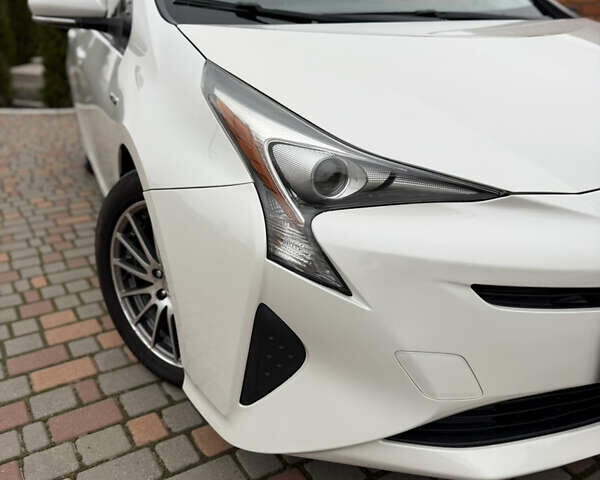 Белый Тойота Приус, объемом двигателя 1.8 л и пробегом 134 тыс. км за 14800 $, фото 28 на Automoto.ua