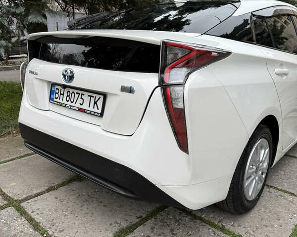 Белый Тойота Приус, объемом двигателя 1.8 л и пробегом 135 тыс. км за 14800 $, фото 26 на Automoto.ua