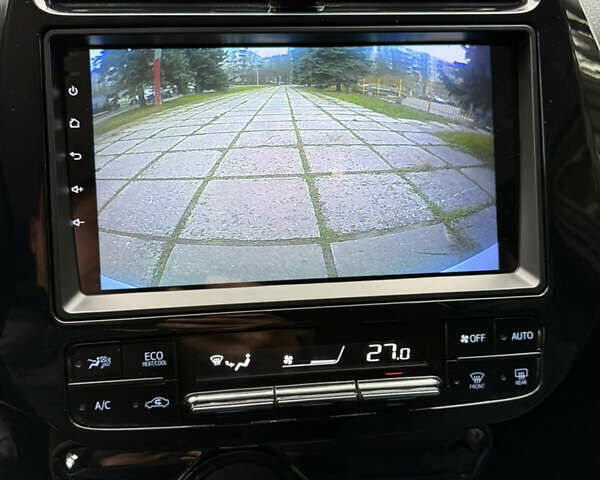 Белый Тойота Приус, объемом двигателя 1.8 л и пробегом 135 тыс. км за 14800 $, фото 57 на Automoto.ua