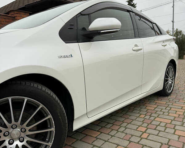 Белый Тойота Приус, объемом двигателя 1.8 л и пробегом 134 тыс. км за 14800 $, фото 13 на Automoto.ua