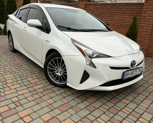 Белый Тойота Приус, объемом двигателя 1.8 л и пробегом 134 тыс. км за 14800 $, фото 26 на Automoto.ua