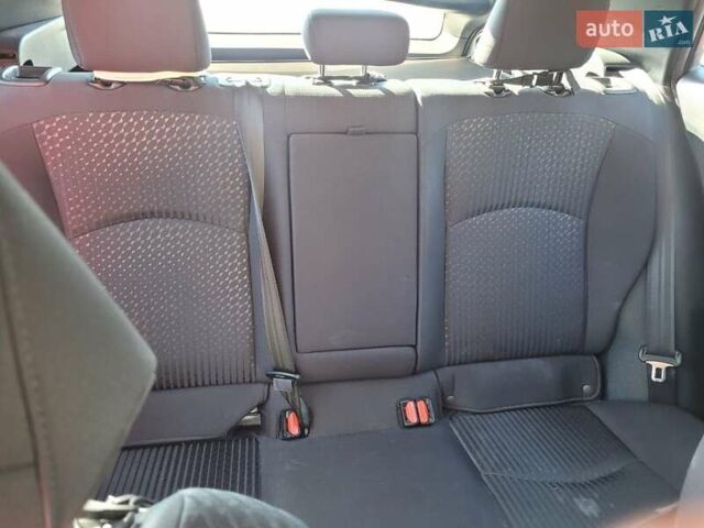 Белый Тойота Приус, объемом двигателя 1.8 л и пробегом 115 тыс. км за 14000 $, фото 13 на Automoto.ua