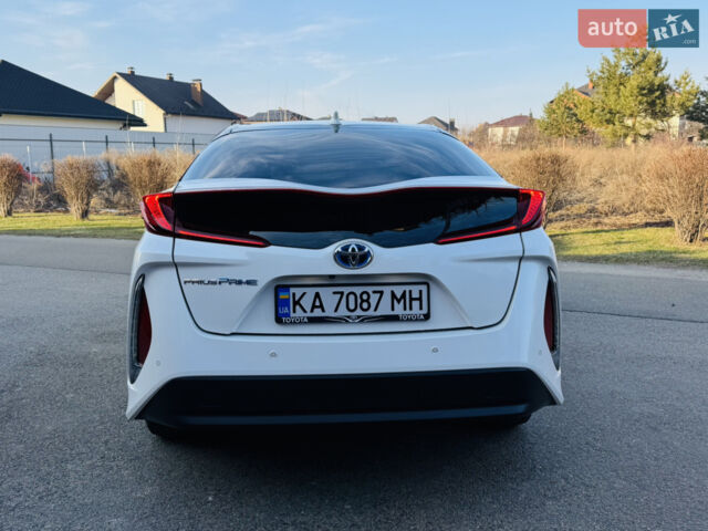 Білий Тойота Пріус, об'ємом двигуна 1.8 л та пробігом 87 тис. км за 22800 $, фото 9 на Automoto.ua