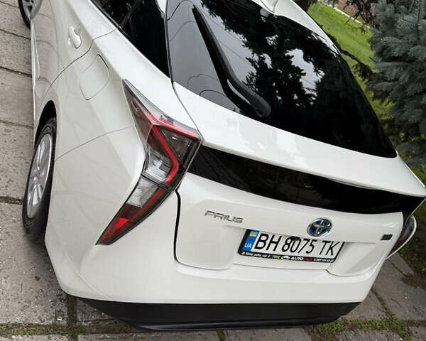 Белый Тойота Приус, объемом двигателя 1.8 л и пробегом 135 тыс. км за 14800 $, фото 34 на Automoto.ua