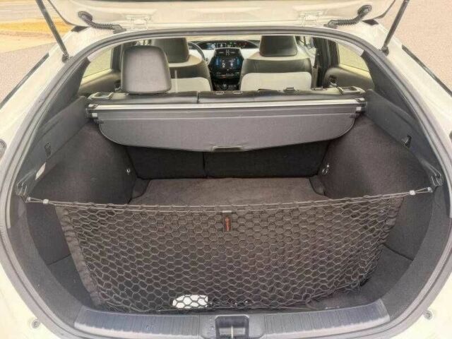 Белый Тойота Приус, объемом двигателя 1.8 л и пробегом 89 тыс. км за 4500 $, фото 11 на Automoto.ua