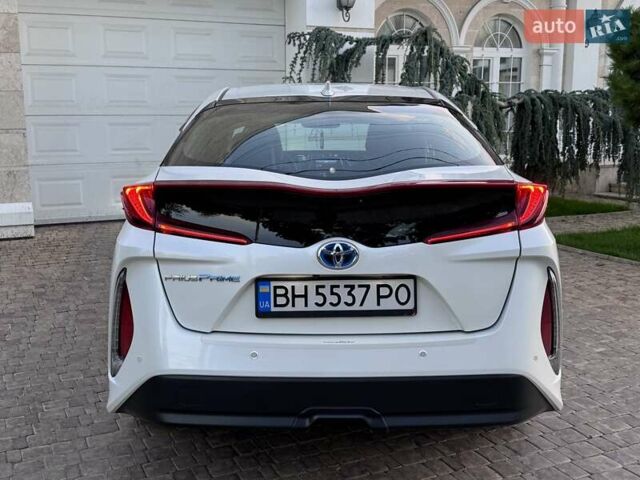 Білий Тойота Пріус, об'ємом двигуна 1.8 л та пробігом 91 тис. км за 17900 $, фото 10 на Automoto.ua