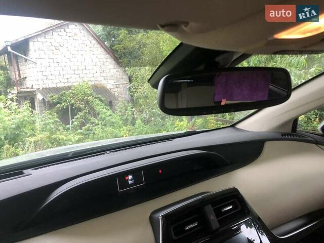 Белый Тойота Приус, объемом двигателя 1.8 л и пробегом 128 тыс. км за 18400 $, фото 17 на Automoto.ua