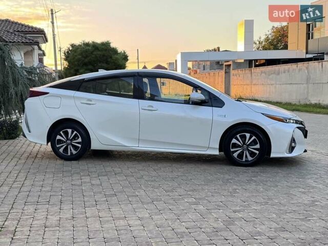 Білий Тойота Пріус, об'ємом двигуна 1.8 л та пробігом 91 тис. км за 17900 $, фото 6 на Automoto.ua