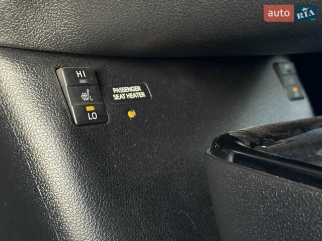 Білий Тойота Пріус, об'ємом двигуна 1.8 л та пробігом 91 тис. км за 17900 $, фото 18 на Automoto.ua