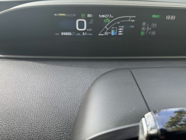 Белый Тойота Приус, объемом двигателя 1.8 л и пробегом 90 тыс. км за 20999 $, фото 4 на Automoto.ua