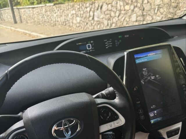 Белый Тойота Приус, объемом двигателя 1.8 л и пробегом 90 тыс. км за 20999 $, фото 5 на Automoto.ua