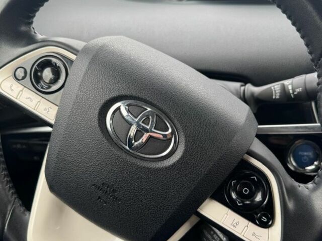 Белый Тойота Приус, объемом двигателя 1.8 л и пробегом 90 тыс. км за 21000 $, фото 6 на Automoto.ua