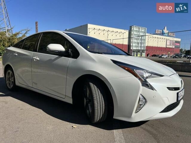 Белый Тойота Приус, объемом двигателя 1.8 л и пробегом 147 тыс. км за 16500 $, фото 19 на Automoto.ua