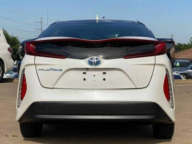 Білий Тойота Пріус, об'ємом двигуна 1.8 л та пробігом 34 тис. км за 4200 $, фото 2 на Automoto.ua