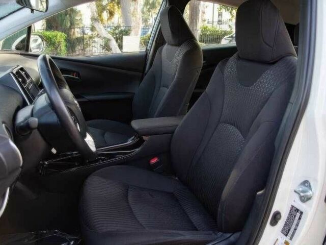 Белый Тойота Приус, объемом двигателя 1.8 л и пробегом 68 тыс. км за 4600 $, фото 10 на Automoto.ua