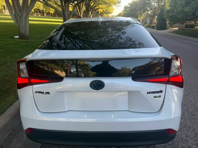 Белый Тойота Приус, объемом двигателя 1.8 л и пробегом 30 тыс. км за 11200 $, фото 5 на Automoto.ua