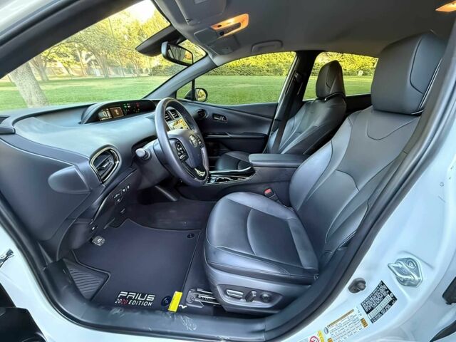 Белый Тойота Приус, объемом двигателя 1.8 л и пробегом 30 тыс. км за 11200 $, фото 7 на Automoto.ua