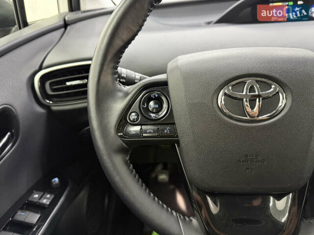 Белый Тойота Приус, объемом двигателя 1.8 л и пробегом 45 тыс. км за 22999 $, фото 9 на Automoto.ua
