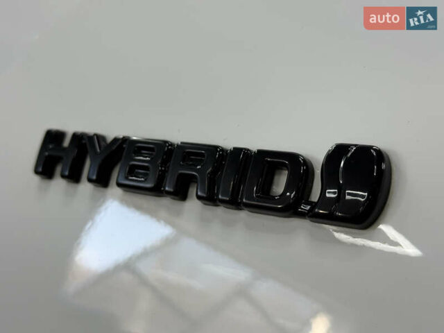 Белый Тойота Приус, объемом двигателя 1.8 л и пробегом 45 тыс. км за 22999 $, фото 19 на Automoto.ua