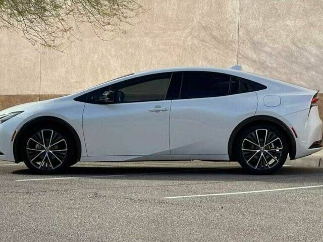 Білий Тойота Пріус, об'ємом двигуна 2 л та пробігом 23 тис. км за 8700 $, фото 2 на Automoto.ua