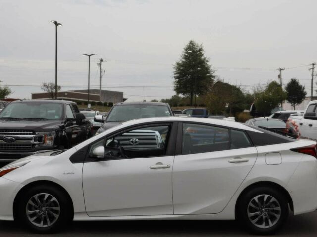 Белый Тойота Приус, объемом двигателя 1.8 л и пробегом 45 тыс. км за 11300 $, фото 2 на Automoto.ua