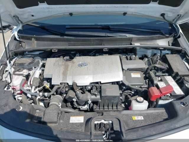 Белый Тойота Приус, объемом двигателя 1.8 л и пробегом 117 тыс. км за 7000 $, фото 9 на Automoto.ua