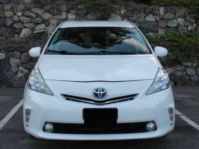 Білий Тойота Пріус, об'ємом двигуна 1.8 л та пробігом 82 тис. км за 4000 $, фото 1 на Automoto.ua