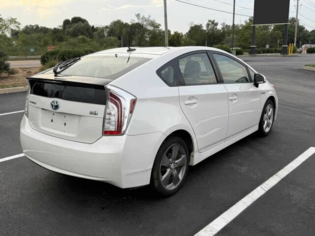 Білий Тойота Пріус, об'ємом двигуна 1.8 л та пробігом 79 тис. км за 6500 $, фото 4 на Automoto.ua