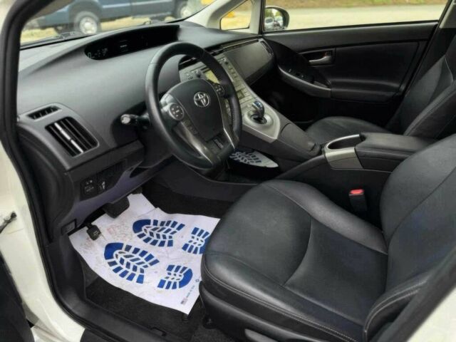 Білий Тойота Пріус, об'ємом двигуна 1.8 л та пробігом 71 тис. км за 7900 $, фото 5 на Automoto.ua