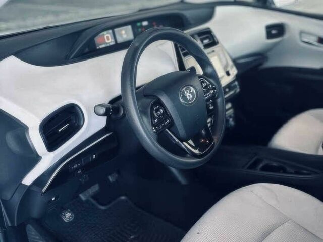 Білий Тойота Пріус, об'ємом двигуна 1.8 л та пробігом 32 тис. км за 15000 $, фото 6 на Automoto.ua
