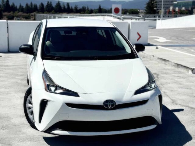 Білий Тойота Пріус, об'ємом двигуна 1.8 л та пробігом 32 тис. км за 15000 $, фото 1 на Automoto.ua