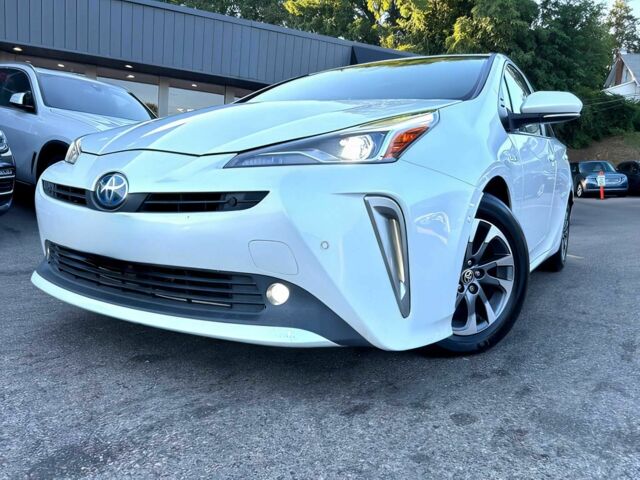 Белый Тойота Приус, объемом двигателя 1.8 л и пробегом 16 тыс. км за 12000 $, фото 2 на Automoto.ua