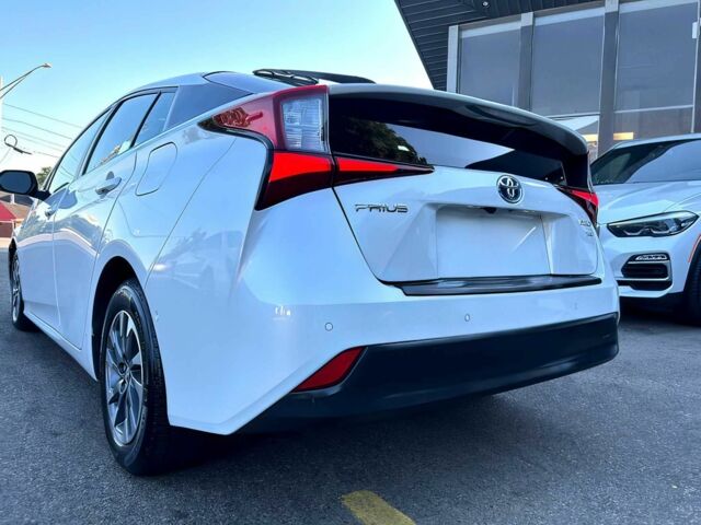 Белый Тойота Приус, объемом двигателя 1.8 л и пробегом 16 тыс. км за 12000 $, фото 5 на Automoto.ua