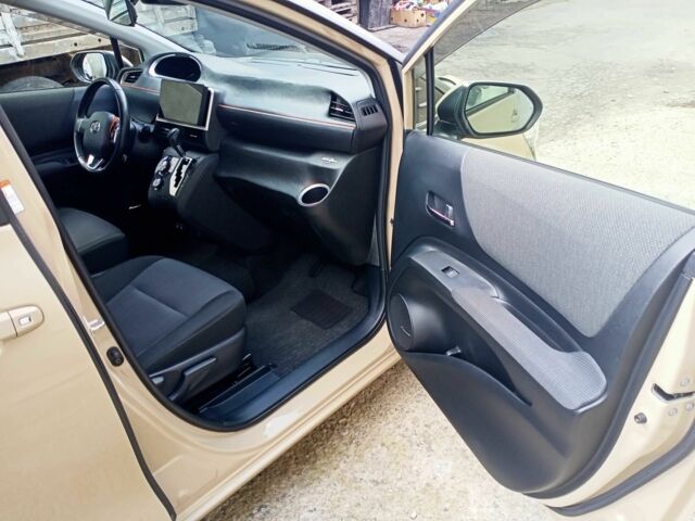 Бежевый Тойота Приус, объемом двигателя 1.5 л и пробегом 60 тыс. км за 16500 $, фото 18 на Automoto.ua