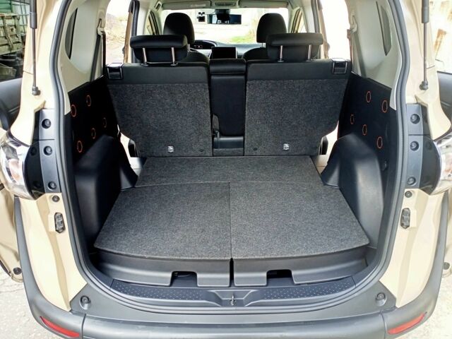 Бежевый Тойота Приус, объемом двигателя 1.5 л и пробегом 60 тыс. км за 16500 $, фото 21 на Automoto.ua