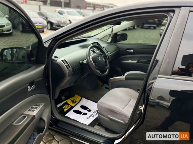 Черный Тойота Приус, объемом двигателя 1.5 л и пробегом 299 тыс. км за 7700 $, фото 8 на Automoto.ua