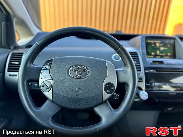 Чорний Тойота Пріус, об'ємом двигуна 1.5 л та пробігом 0 тис. км за 5200 $, фото 8 на Automoto.ua